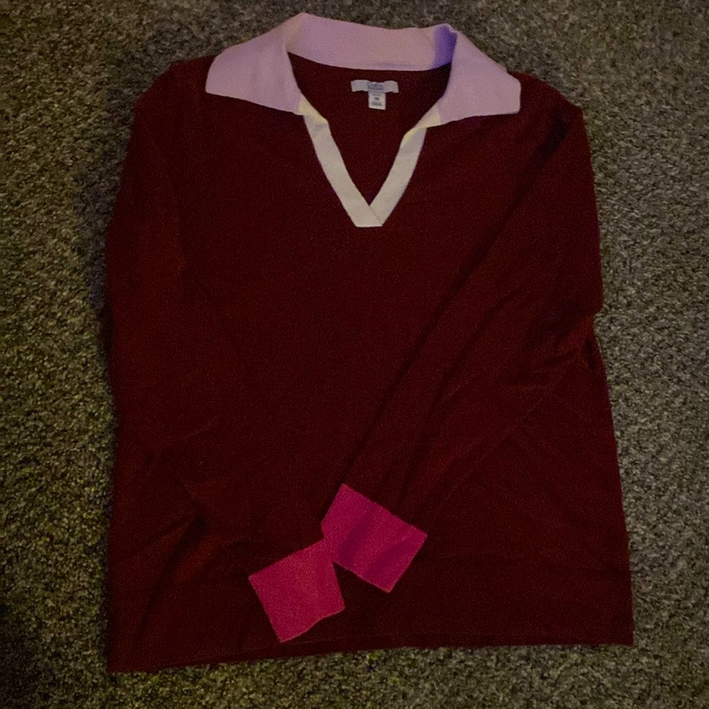 Pink & maroon collared sweater brand: Croft & Barrow size: PM